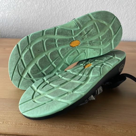 Chaco sandals - Picture 4 of 5